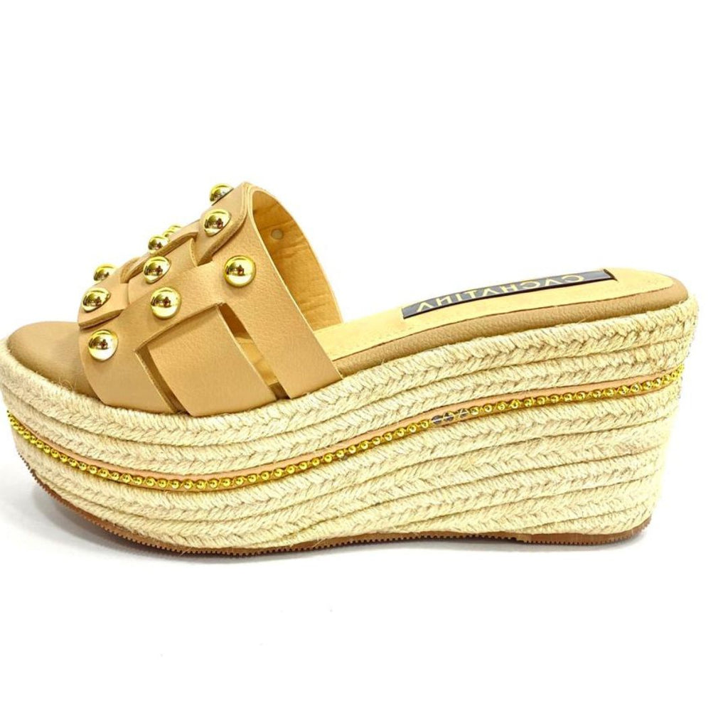 PLATAFORMA - PASCUA - 5.5 - CUERO TAUPE - CALZADO CACHATINA